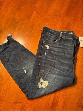 American Eagle Outfitters Dark Wash Distressed Women's Jeggings